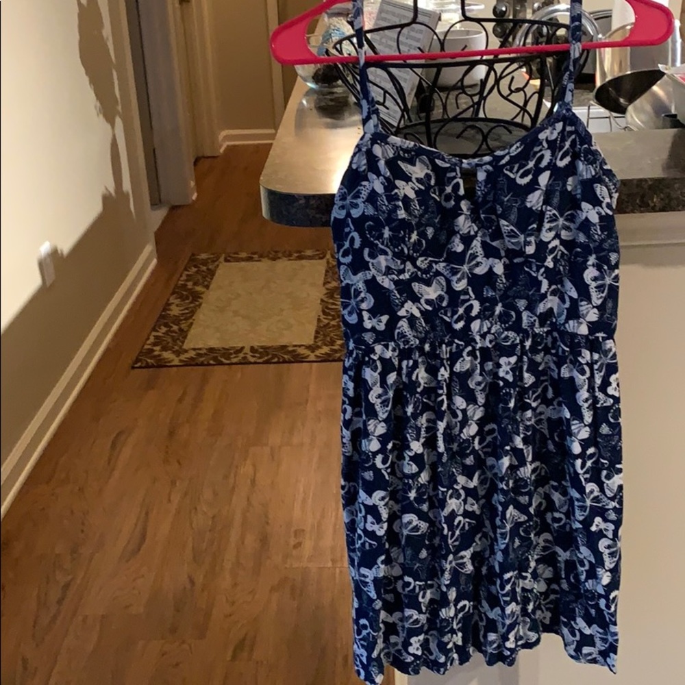 Butterfly Print Spaghetti Strapped Dress!